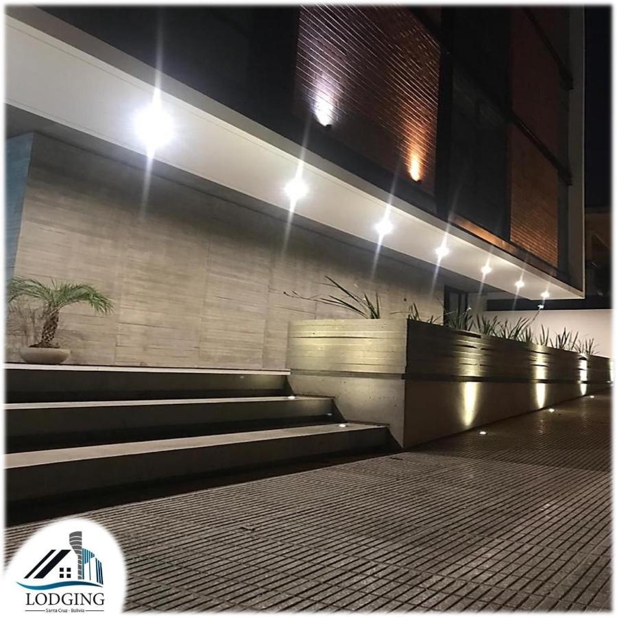 Apto Moderno Con Piscina De Borde Infinito Santa Cruz de La Sierra Ngoại thất bức ảnh